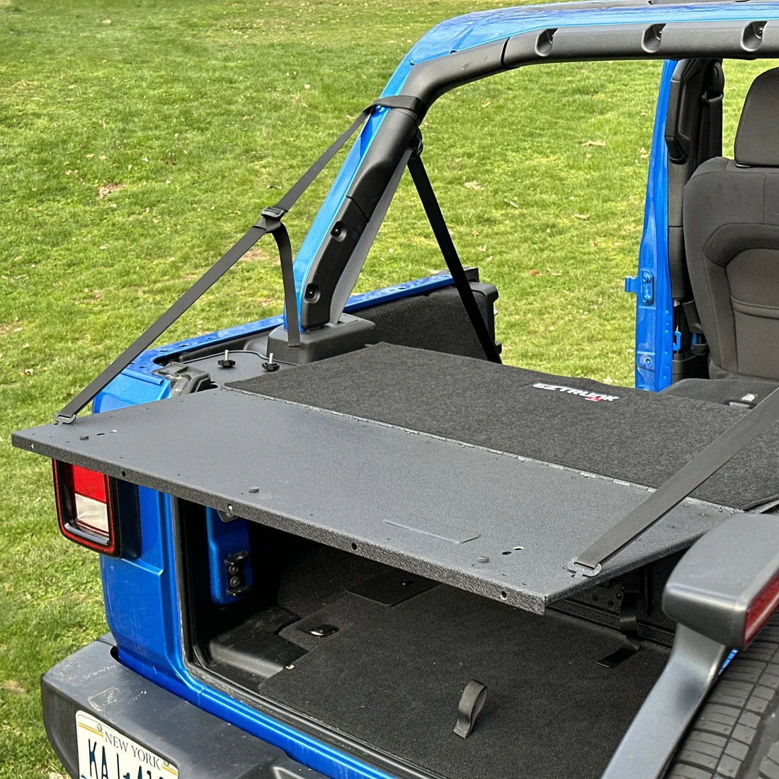 2018 & Up Jeep JLU Wrangler 4DR Carpet Insert for Extreme EZTRUNK Sliding Shelf - Image 10