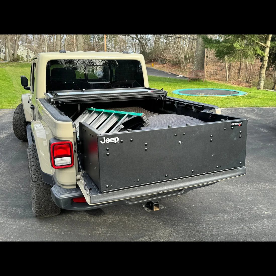 2020 & Up JT Gladiator Mid-Size Tailgate Extender & Secure Bed Box - Image 11