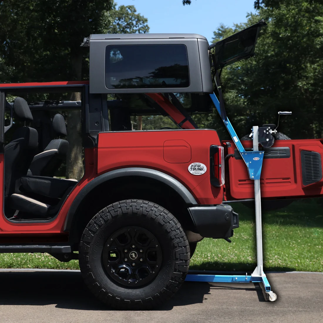 2021 & Up Bronco 4DR Hard Top Remover Lift - Image 3