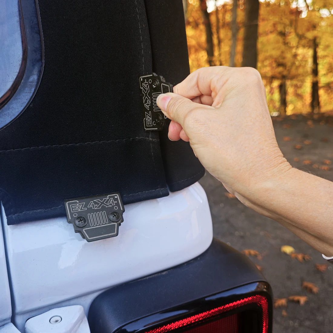 Soft Top Jeep Wrangler Window Clips - 6 Pack - Image 3