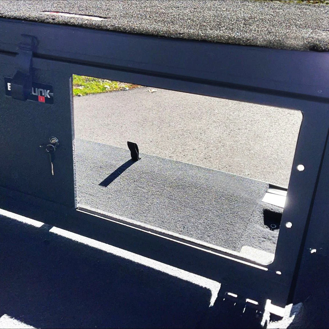 2011–2018 Jeep JKU Wrangler 4DR Locking Rear Door Kit for Extreme EZTRUNK - Image 2