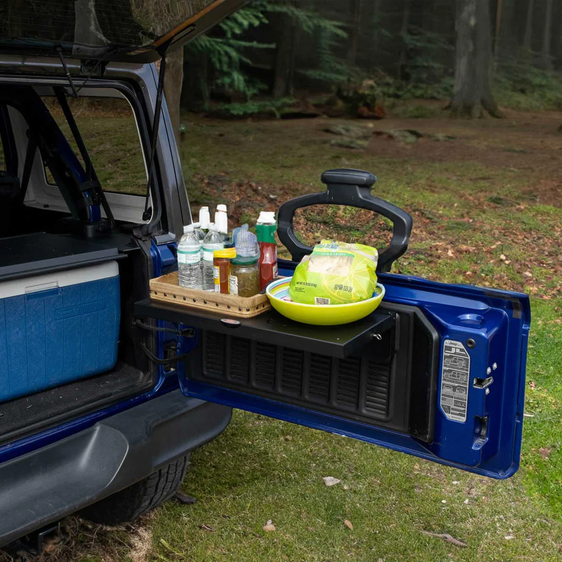 2007 & Up Jeep Wrangler Single Level Deluxe Folding Tailgate Table - Image 4