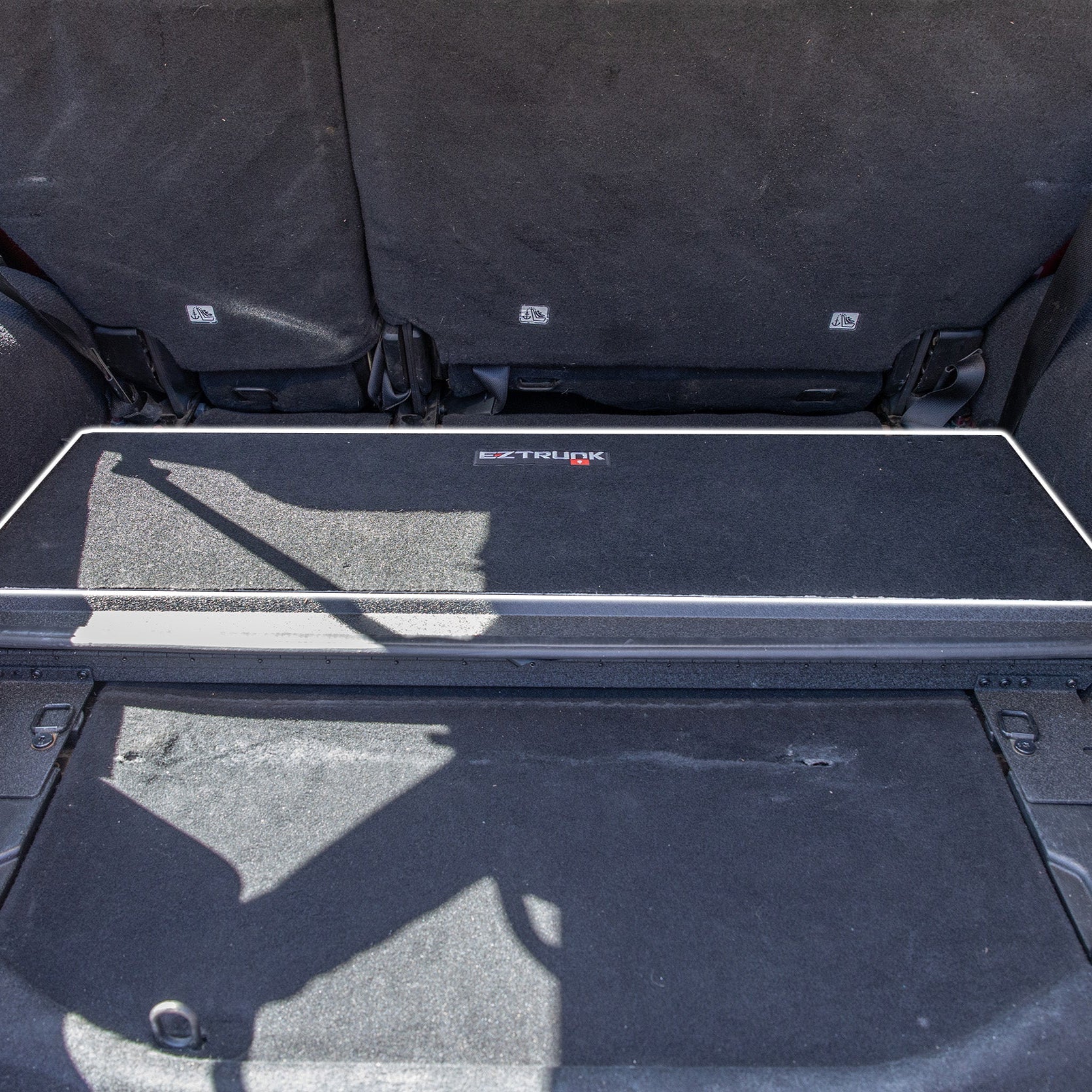 2011–2018 Jeep JKU Wrangler 4DR Tailgate Table Carpet Insert - Image 4