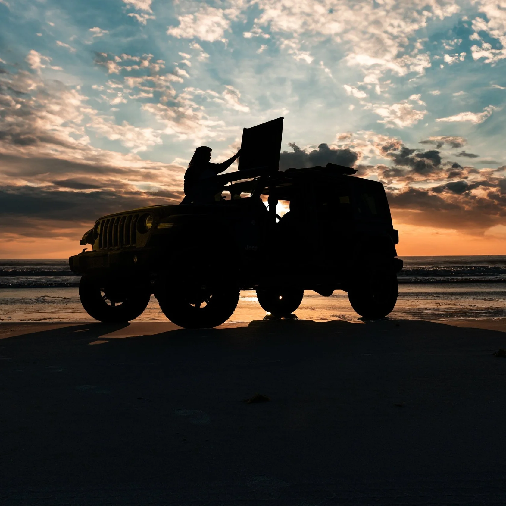 2007–2018 Jeep JKU Wrangler 4DR EZ FlipTop - Image 6