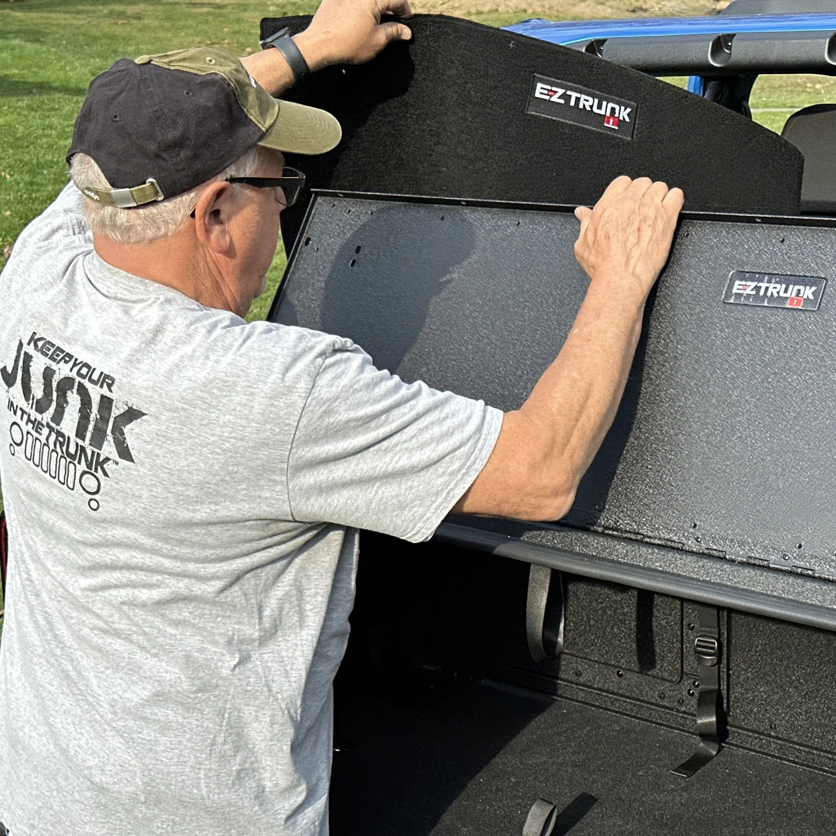 2011–2018 Jeep JKU Wrangler 4DR Tailgate Table Carpet Insert - Image 8
